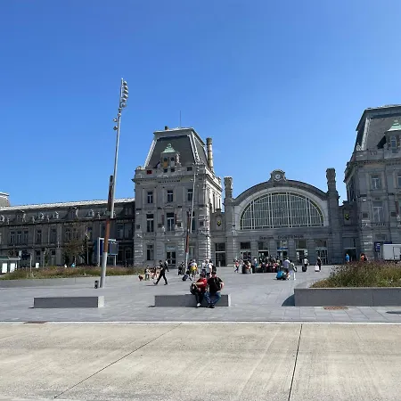 Appartement Gezellige 1 Slaapkamer, 3pers,strand,zee 50m *