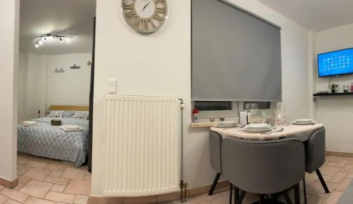 Gezellige 1 Slaapkamer, 3pers,strand,zee 50m * Ostend