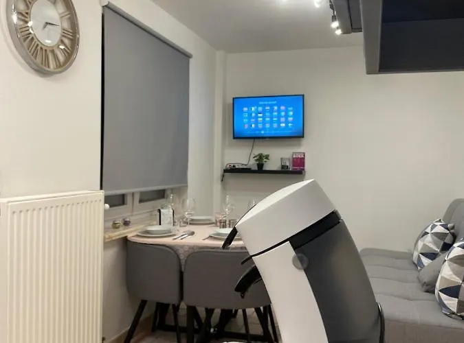 Gezellige 1 Slaapkamer, 3pers,strand,zee 50m Apartment