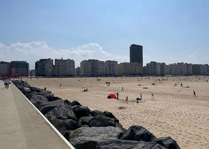 Gezellige 1 Slaapkamer, 3pers,strand,zee 50m Ostend