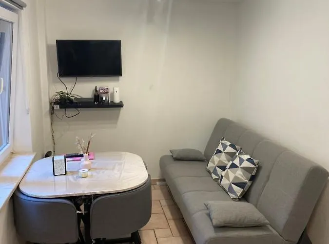 Gezellige 1 Slaapkamer, 3pers,strand,zee 50m