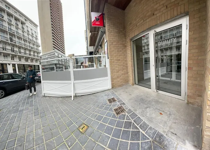 Gezellige 1 Slaapkamer, 3pers,strand,zee 50m Oostende